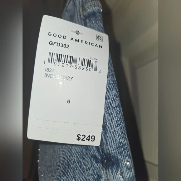 NWT Good American Good Ease Relaxed Diamond Jeans - Picture 10 of 10